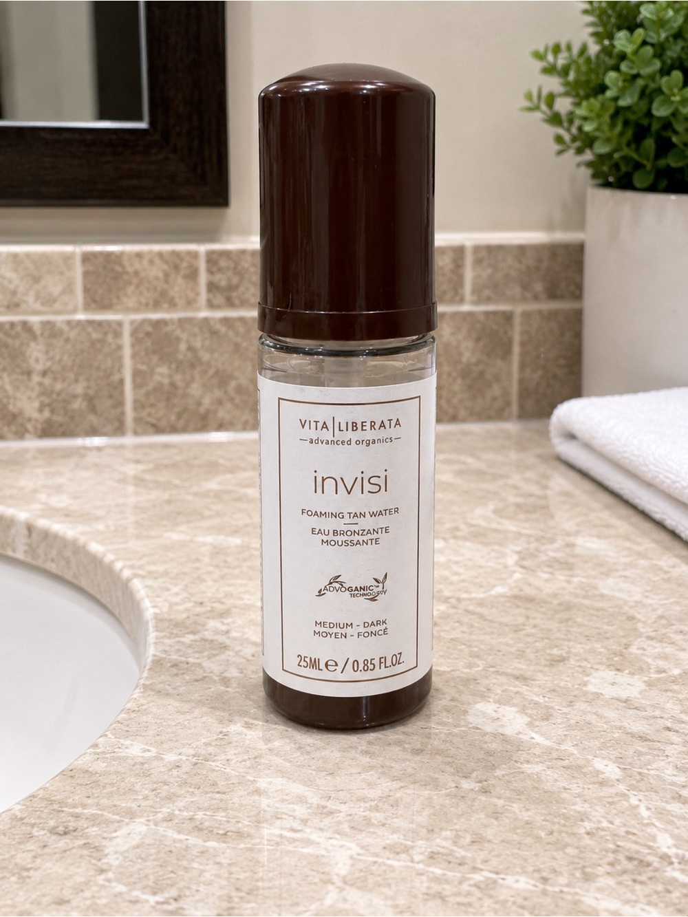 Vita Liberata Invisi Foaming Tan Water - Medium/Dark